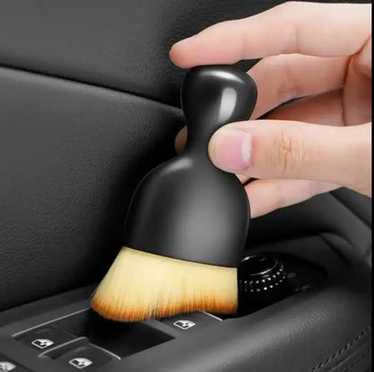 CLEANING BRUSH